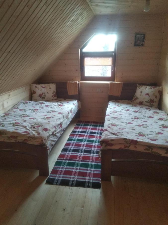 Садиба Під Чертежиком Kolochava Exterior foto
