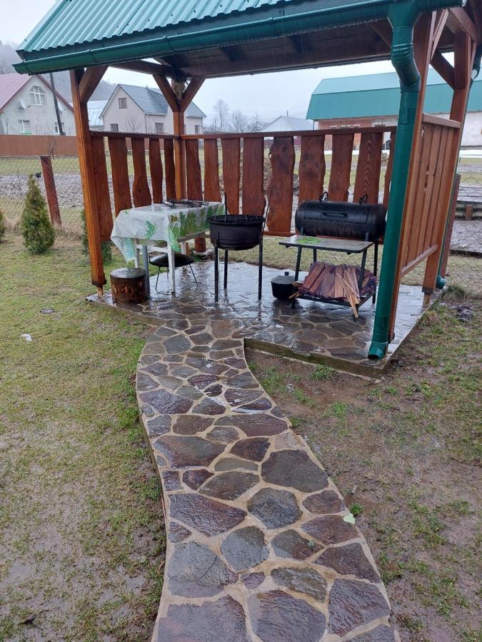 Садиба Під Чертежиком Kolochava Exterior foto
