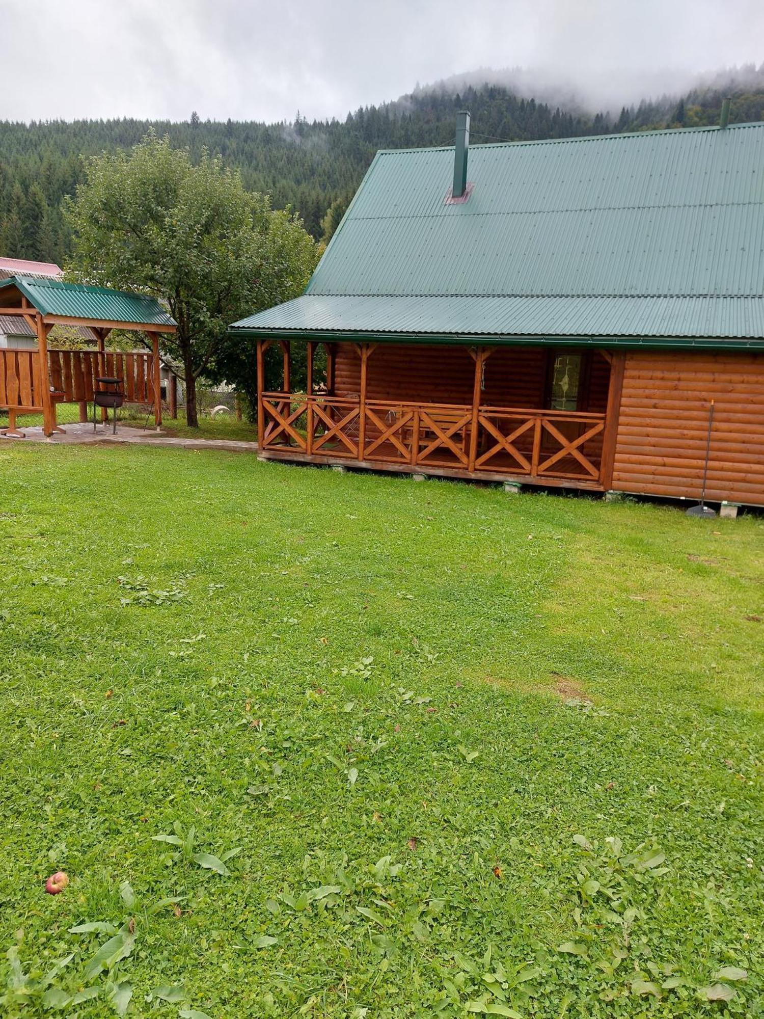 Садиба Під Чертежиком Kolochava Exterior foto